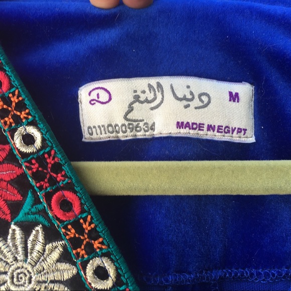 Incredible, Warm, Ornate, Beautifully Crafted Egyptian Kaftan - Picture 5 of 5